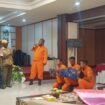 Suasana pelatihan keahlian para anggota TRC dalam menangani bencana.Foto: Sasagupapua.com