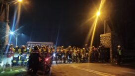 Suasana Check Point Kuala Kencana ketika masyarakat tak bisa masuk.Foto: Kristin Rejang - Sasagupapua.com