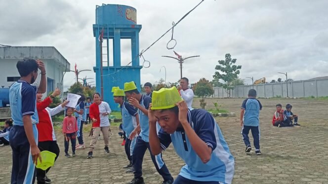 
Keseruan para siswa SLB saat mengikuti lomba.Foto: Kristin Rejang-Sasagupapua.com