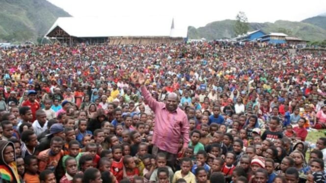 
Mendiang Lukas Enembe semasa hidup