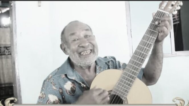 
Mendiang Yance Rumbino, Pencipta Lagu Tanah Papua. 