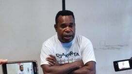 Koordinator MRP se-Tanah Papua yang juga Ketua MRP Provinsi Papua Tengah, Agustinus Anggaibak.Foto: Istimewa