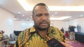 Ketua KPU Puncak, Natalius Tabuni