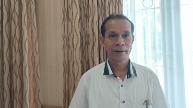 
Ketua FKDM Kabupaten Mimika, Lucky Mahakena. (Foto: Sasagupapua.com)