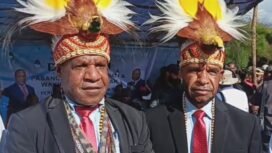 Pasangan calon Bupati dan Wakil Bupati Kabupaten Puncak, Provinsi Papua Tengah, Peniel Waker dan Saulinus Murib. (Foto: humas JMSI)