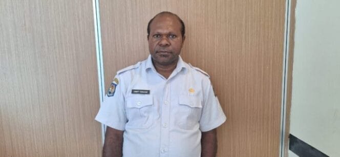 
Kepala Bidang Pencegahan dan Pengendalian Penyakit (P2P) Dinas Kesehatan Mimika, Obet Tekege.