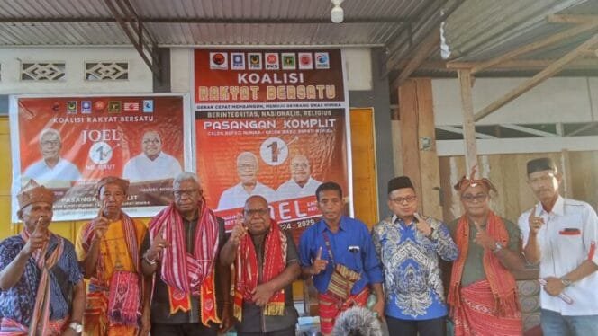 
Pasangan Calon Bupati dan Wakil Bupati Kabupaten Mimika, Johannes Rettob dan Emanuel Kemong. 