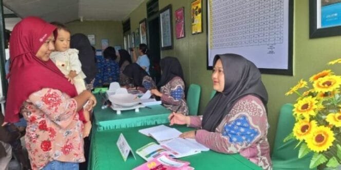 
Posyandu Kasuari di Koperapoka Layani 100 Bayi Balita