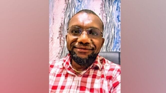 
Komisioner Divisi Sosial, Pendidikan, Politik, dan Sosial Budaya (Sosdiklih Parmas) serta Sumber Daya Manusia (SDM) KPU Provinsi Papua Tengah, Octovianus Takimai