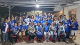 Relawan Manado for AIYE saat foto bersama. (Foto:Media AIYE)