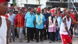 Relawan Evav (Key) for MPThree saat bersama.(Foto: Istimewa)