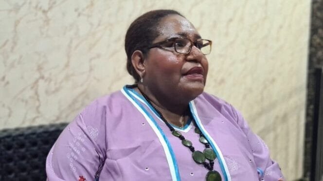 
Ketua KPU Jennifer Darling Tabuni