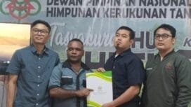 Elinus Balinol Mom dalam momen pelantikan pengurus Pemuda Tani Provinsi Papua Tengah di Jakarta. (Foto: Istimewa for Sasagupapua.com)