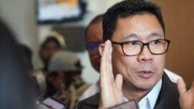 Penjabat (PJ) Bupati Mimika, Yonathan Demme Tangdilintin. (Foto: Kristin Rejang/Sasagupapua.com)