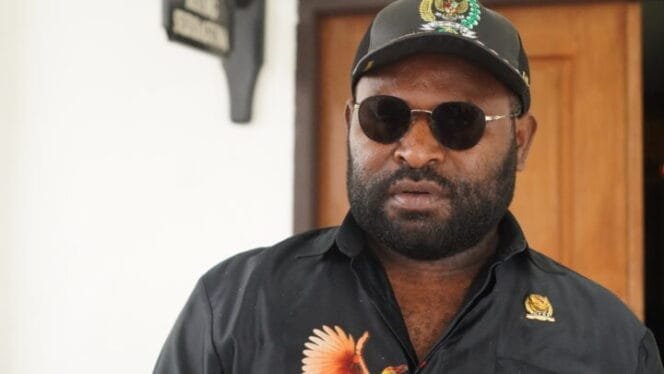 
Anggota DPRK Dolfin Beanal. (Foto: Kristin Rejang) 