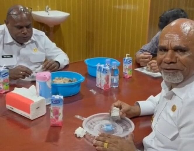 
Hasil tangkapan layar video tiktok @awaskokenajubi