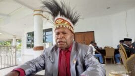 Anggota Dewan Perwakilan Rakyat Kabupaten Mimika jalur pengangkatan, Anton N. Alom. (Foto: Edwin Rumanasen)
