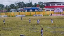 Pemain Persipuncak Cartenzs saat merayakan gol. (Foto: Edwin Rumanasen/sasagupapua)