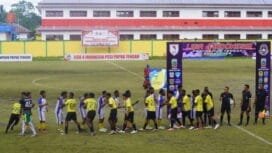 Pertandingan terakhir penyisihan group A antara Persipuncak vs Persido Dogiyai. (Foto: Edwin Rumanasen/sasagupapua.com)
