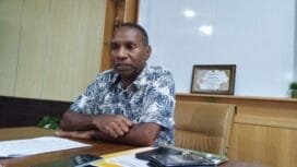 Ketua DPRK Mimika, Primus Natikapereyau