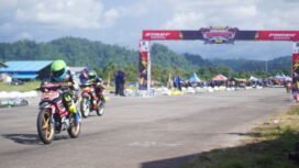 Suasana perlombaan Motoprix Seri 2 Region E Papua Tengah. (Foto: Kristin Rejang/Sasagupapua.com)