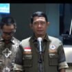 Kepala BNPB Letjen TNI Suharyanto saat konferensi pers, Jumat (19/9/2025)