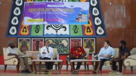 Suasana diskusi publik yang digelar oleh Pegiat Literasi Papua Tengah, Rabu (29/10/2025). Foto: Kristin Rejang/Sasagupapua