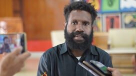 Pegiat Literasi Papua Tengah, Mecky Tebai 