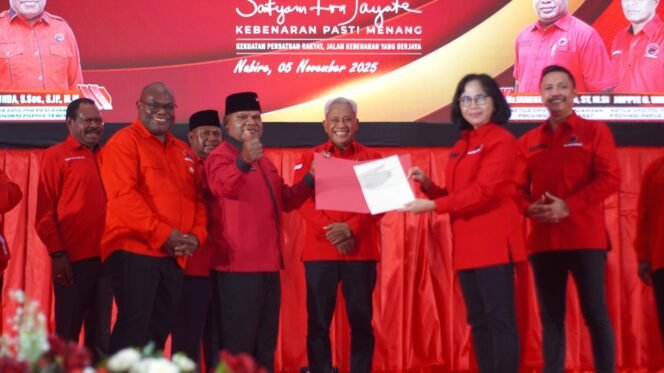 
Konferda PDI Perjuangan, Yuni Wonda: Papua Tengah Adalah Banteng 
