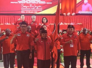 Foto bersama seluruh Dewan Pimpinan Daerah (DPD) PDI Perjuangan Provinsi Papua Tengah untuk Periode 2025/2029. (Foto: Edwin Rumanasen)