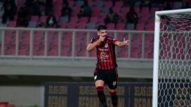 Striker Jangkung Persipura Jayapura, Matheus de Silva saat merayakan gol ke gawang Persipal Palu. (Foto: Media Officer Persipura)