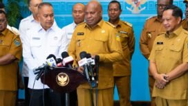 Gubernur Papua, Matius D. Fakhiri. (Foto: Istimewa)