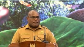 Gubernur Papua Tengah, Meki Nawipa. (Foto: Capture YouTube Bappenas)