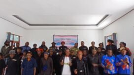 Foto bersama dalam kegiatan pertemuan LMA di Wamena. (Foto; Ist)