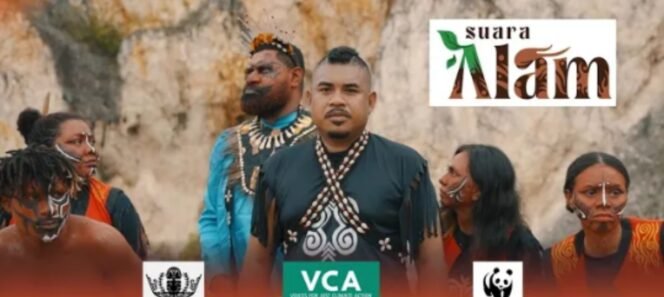 
Epo D’fenomeno Rilis Video Musik “SUARA ALAM,” Serukan Peringatan Keras Krisis Iklim dan Tanggung Jawab Manusia