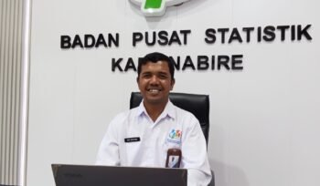 Kepala BPS Kabupaten Nabire yang juga Penghubung BPS Papua Tengah, Dio Ginting. (Foto: Kristin Rejang/Sasagupapua.com)