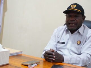 Kepala Dinas Perindustrian dan Perdagangan, Koperasi dan UMKM (Disperindag) Provinsi Papua Tengah, Yuliten Makai. (Foto: Kristin Rejang/Sasagupapua)