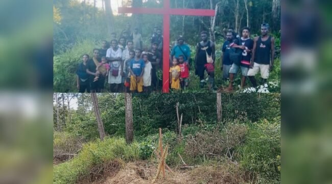 Foto saat palang salib ditanam oleh masyarakat adat (atas), dan saat palang salib diganti dengan kayu yang digantung dengan janur kuning (bawah). Foto: Dok LBH Papua Merauke. 