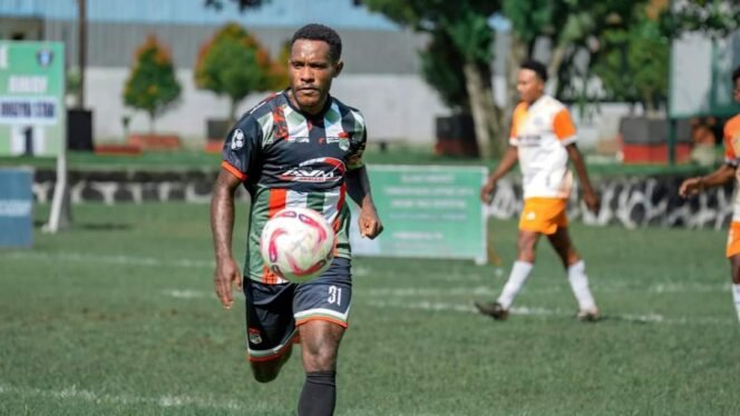 
Nando Marsel Tebai. (Foto: Dok Nando Tebai)