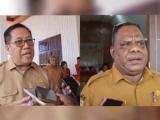 Penjabat (PJ) Sekretaris Daerah Provinsi Papua Tengah, dr. Silwanus Sumule (kanan), Kepala Bapperida Provinsi Papua Tengah, Eliezer Yogi (kiri) saat diwawancarai awak media, Senin (30/3/2026). Foto: Kristin Rejang/sasagupapua.com