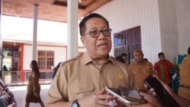 Penjabat (PJ) Sekretaris Daerah Provinsi Papua Tengah, dr. Silwanus Sumule. (Foto: Kristin Rejang/Sasagupapua