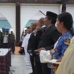 Bupati Mesak Magai saat melantik para kepala OPD di lingkup Pemkab Nabire, Kamis (9/4/2026). Foto: Kristin Rejang/Sasagupapua