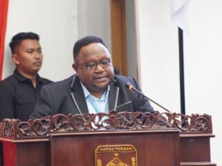 DPR Papua Tengah, John Gobai. (Foto: Kristin Rejang/Sasagupapua.com)