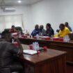 Suasana rapat di Kantor DPR Papua Tengah, Senin (20/4/2026).