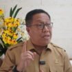 Sekda Papua Tengah, Siliwanus Sumule saat memberikan keterangan kepada media. (Foto: Edwin Rumanasen/Sasagupapua)
