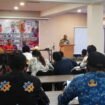 Suasana kegiatan sosialisasi Pengembangan Strategi Operasional Promosi dan Konseling Kesehatan Reproduksi Sesuai dengan Kearifan Lokal, Kamis (30/4/2026). Foto: Kristin Rejang/Sasagupapua.com