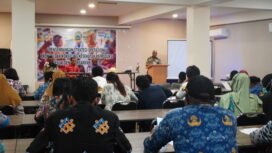 Suasana kegiatan sosialisasi Pengembangan Strategi Operasional Promosi dan Konseling Kesehatan Reproduksi Sesuai dengan Kearifan Lokal, Kamis (30/4/2026). Foto: Kristin Rejang/Sasagupapua.com