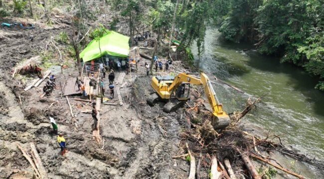 Tambang Ilegal yang ditemukan di Kali Jaifuri. (Foto: Pemkab Jayapura)