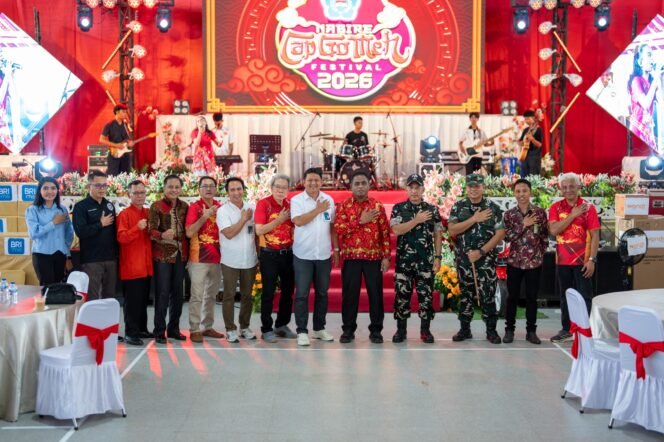 
Pembukaan Gelaran Festival Cap Go Meh Provinsi Papua Tengah Tahun 2026 di Nabire. (Foto: Humas Pemprov Papua Tengah)