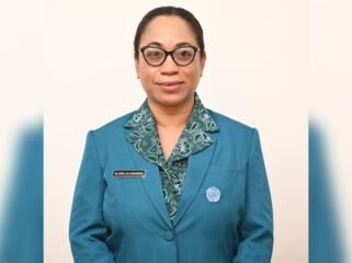 Ketua TP PKK Distrik Mimika Barat Jauh, Ny. Sarce Kukuareyau. 